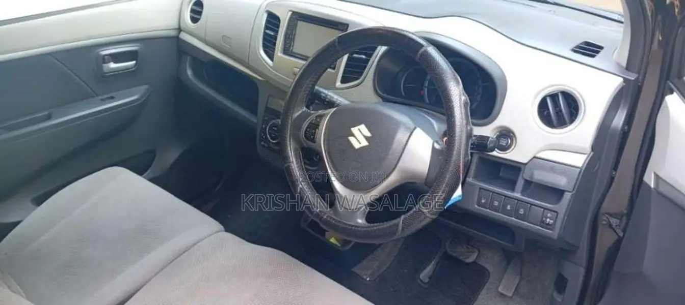 Suzuki Wagon R FZ 2014 Car (Used)