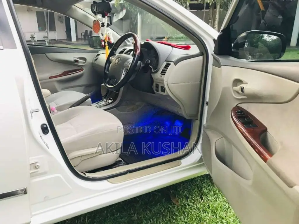 Toyota Axio 2010 Car (Used)