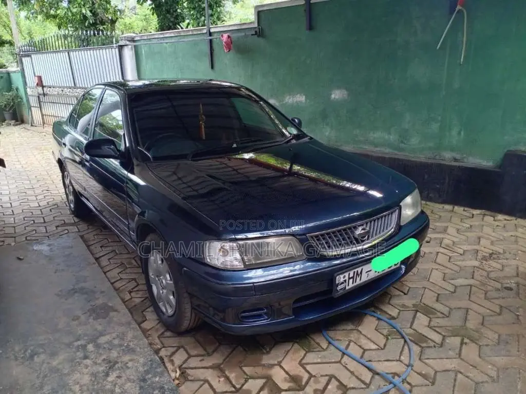 Nissan FB15 2002 Car (Used)