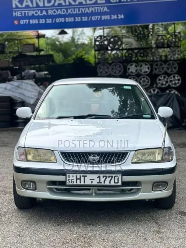 Nissan Sunny FB15 2001 Car (Used)