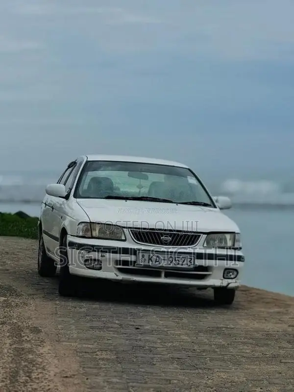 Nissan FB15 2005 Car (Used)