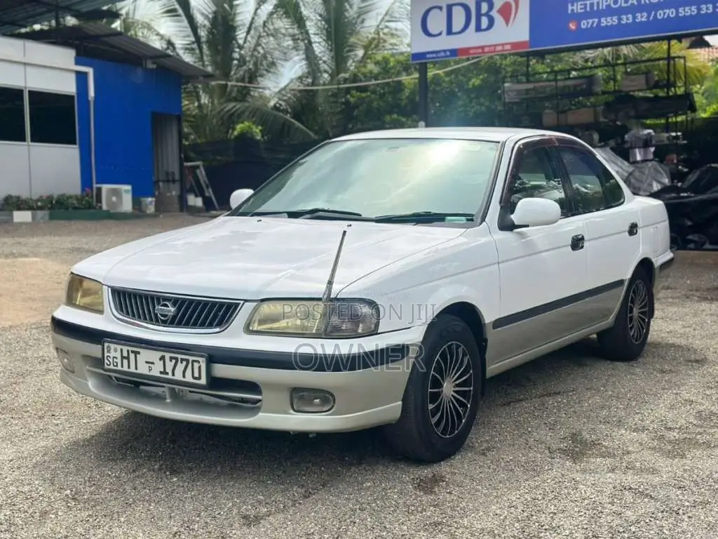 Nissan Sunny FB15 2001 Car (Used)