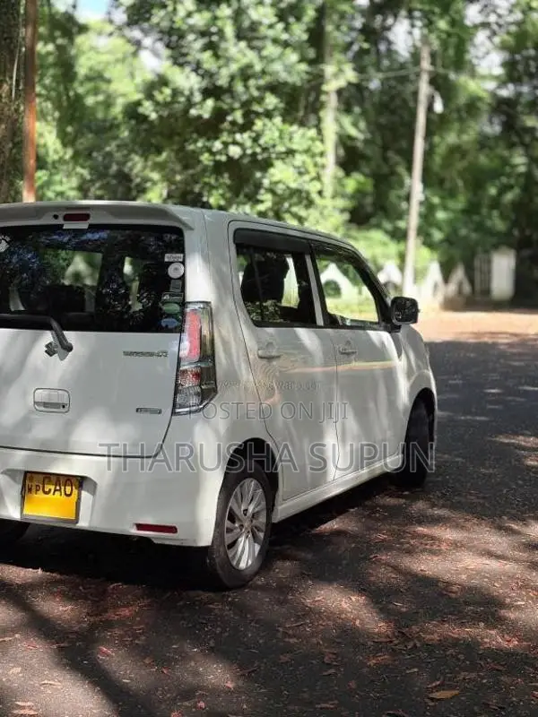 Suzuki Wagon R FZ 2015 Car (Used)
