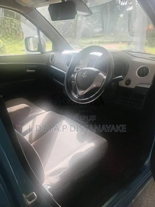 Suzuki Wagon R FZ 2016 Car (Used)