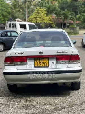 Nissan Sunny FB15 2001 Car (Used)