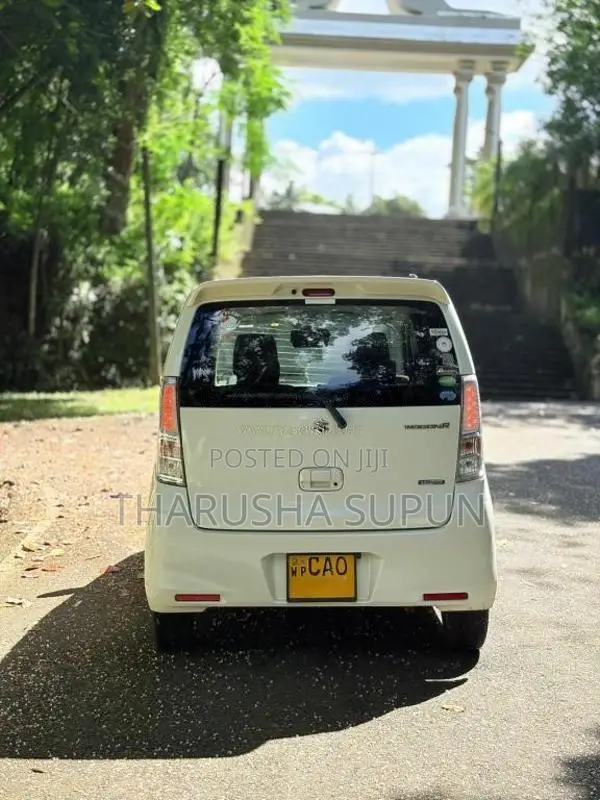 Suzuki Wagon R FZ 2015 Car (Used)