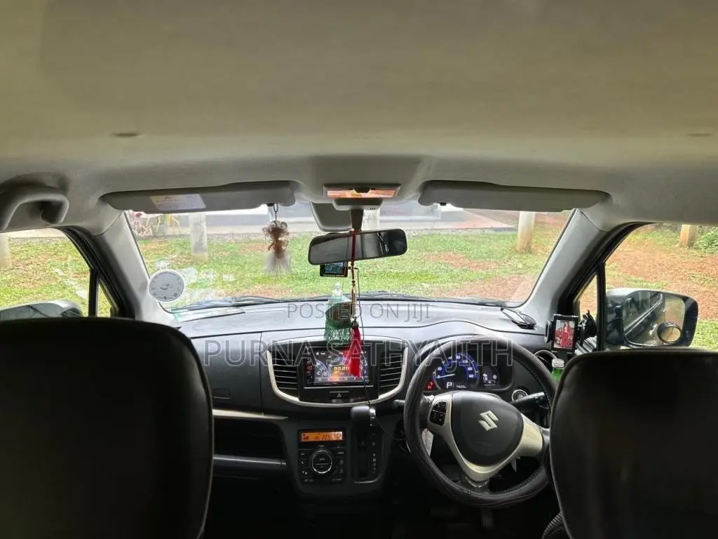 Suzuki Wagon R Stingray 2015 Car (Used)