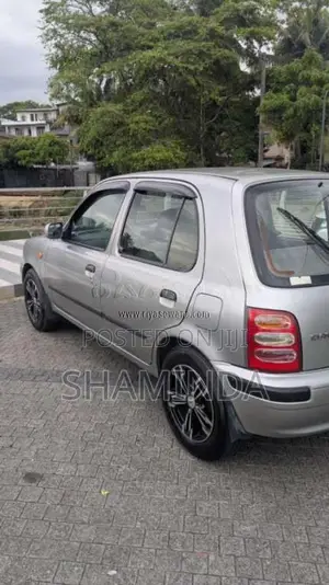 Nissan March 2000 Car (Used)