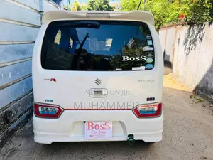 Suzuki Wagon R FZ 2017 Car (Used)