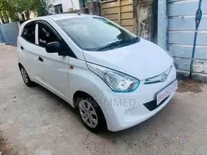 Hyundai Eon 2017 Car (Used)