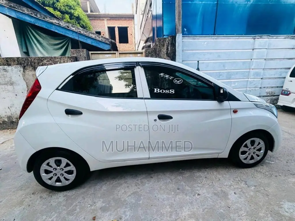Hyundai Eon 2017 Car (Used)