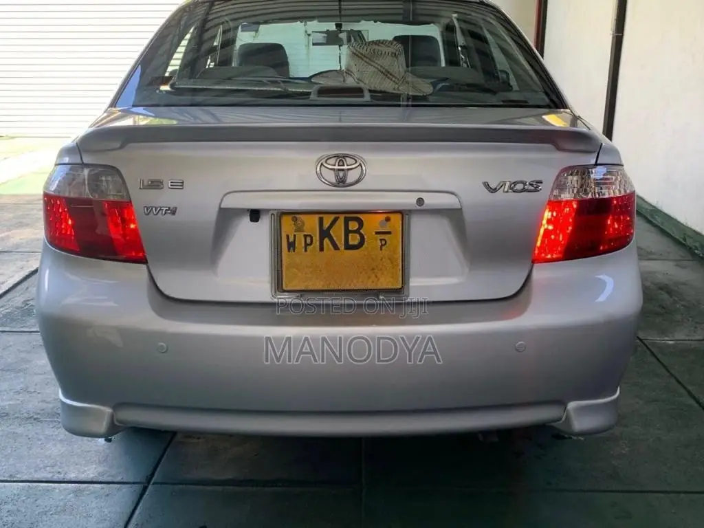 Toyota Vios E 2003 Car (Used)