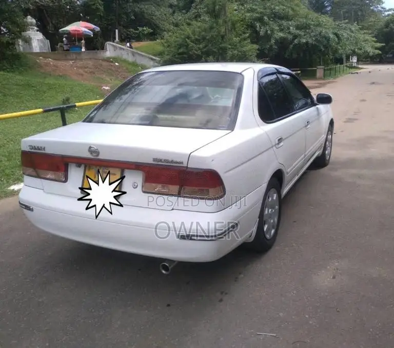 Nissan FB15 2003 Car (Used)