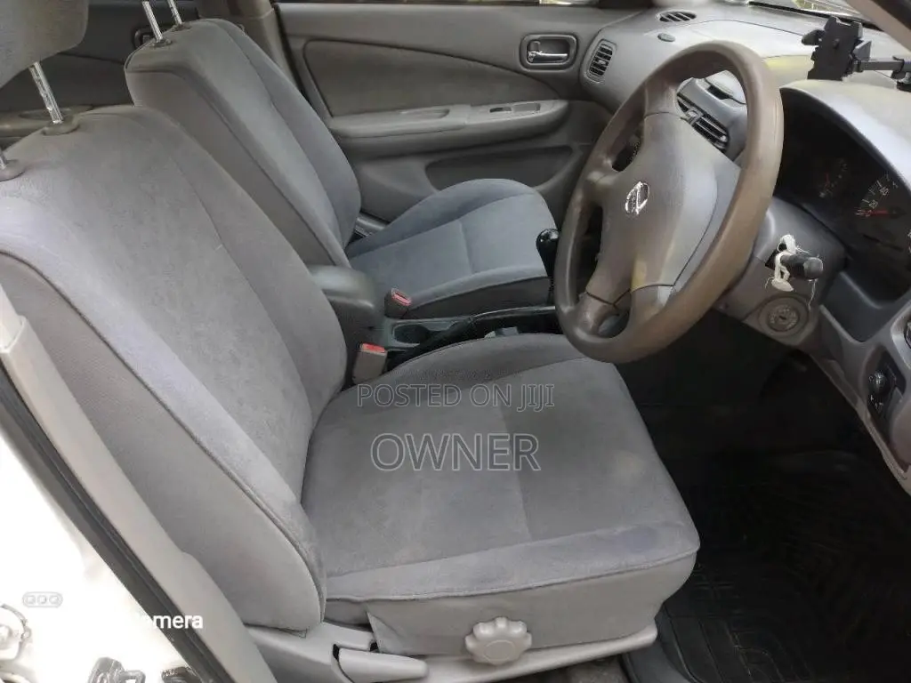 Nissan FB15 2003 Car (Used)