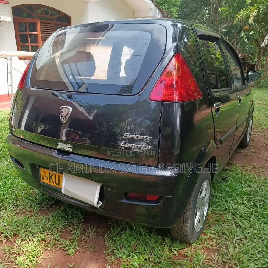 Micro Trend 2012 Car (Used)