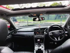 Honda Civic 2018 Car (Used)