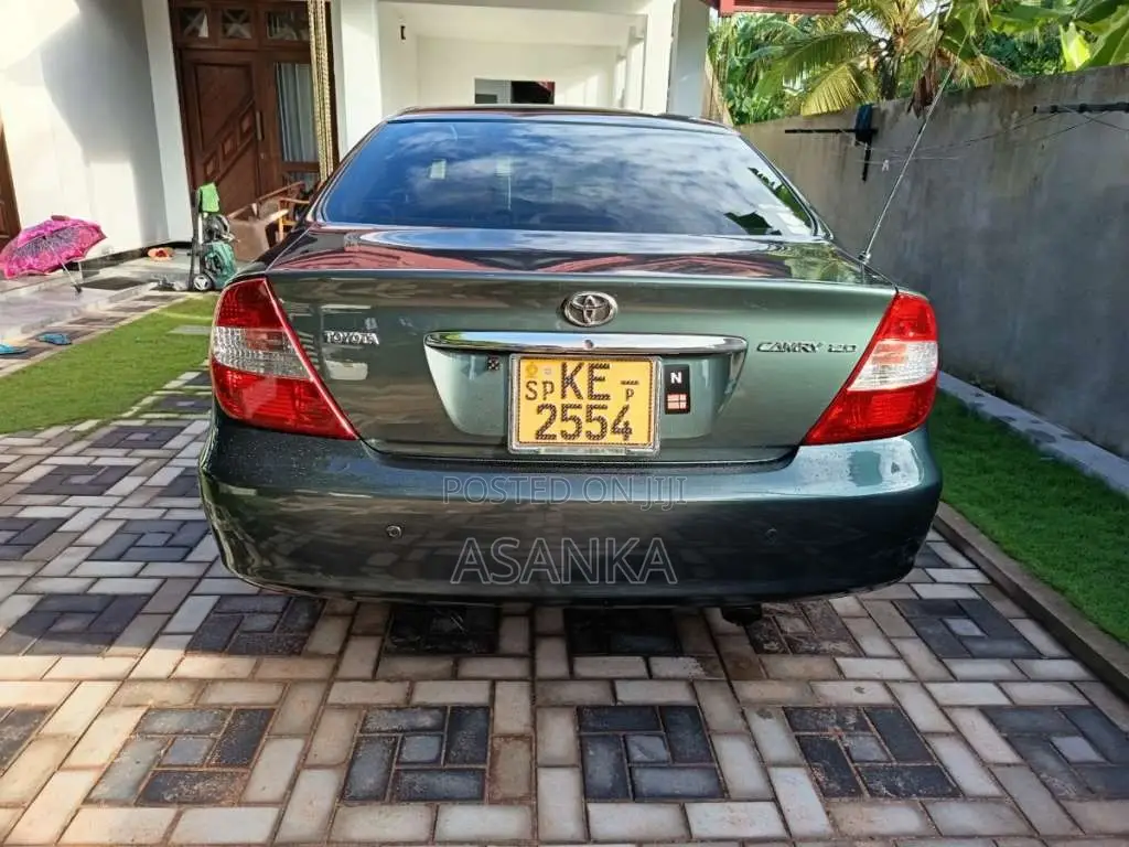 Toyota Camry 2002 Car (Used)