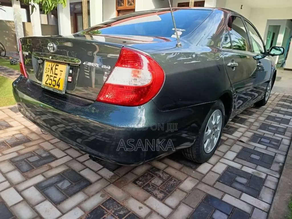 Toyota Camry 2002 Car (Used)