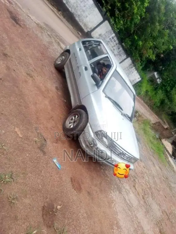Kia Freed 2001 Car (Used)