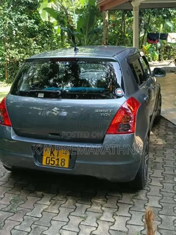 Suzuki Swift 2010 Car (Used)