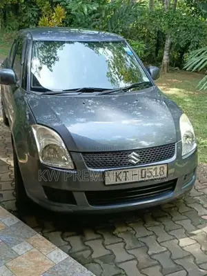 Suzuki Swift 2010 Car (Used)