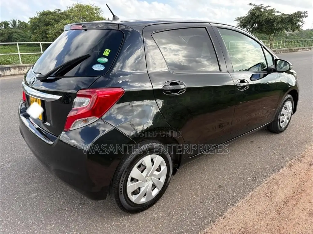 Toyota Vitz Ksp130 2016 Car (Used)
