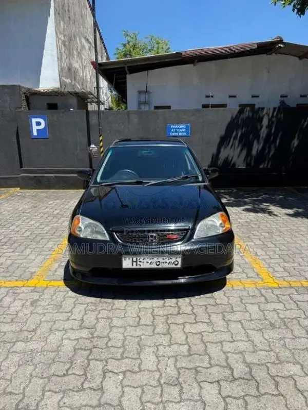 Honda Civic ES3 RS 2000 Car (Used)