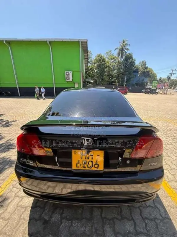 Honda Civic ES3 RS 2000 Car (Used)