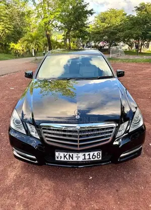 Mercedes-Benz E200 Avant-garde 2010 Car (Used)