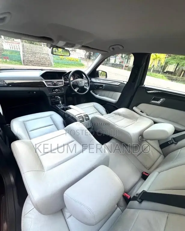 Mercedes-Benz E200 Avant-garde 2010 Car (Used)