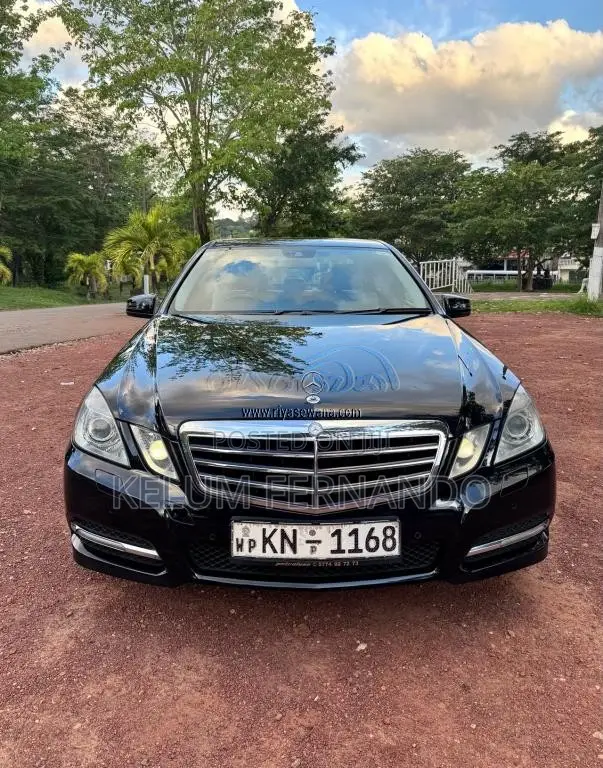 Mercedes-Benz E200 Avant-garde 2010 Car (Used)