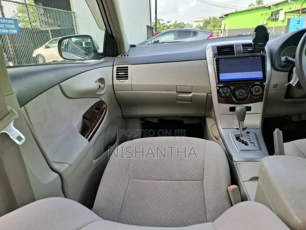 Toyota Axio 2010 Car (Used)