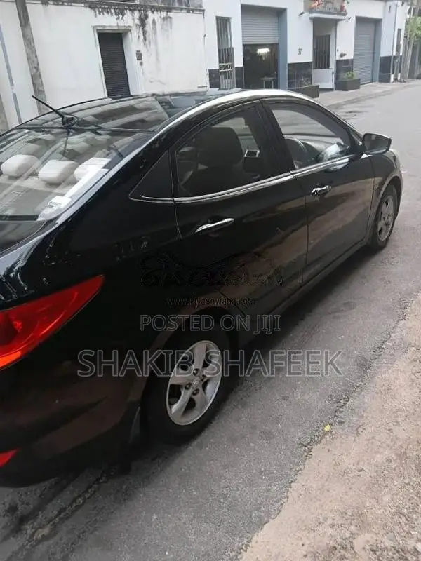 Hyundai Accent 2012 Car (Used)
