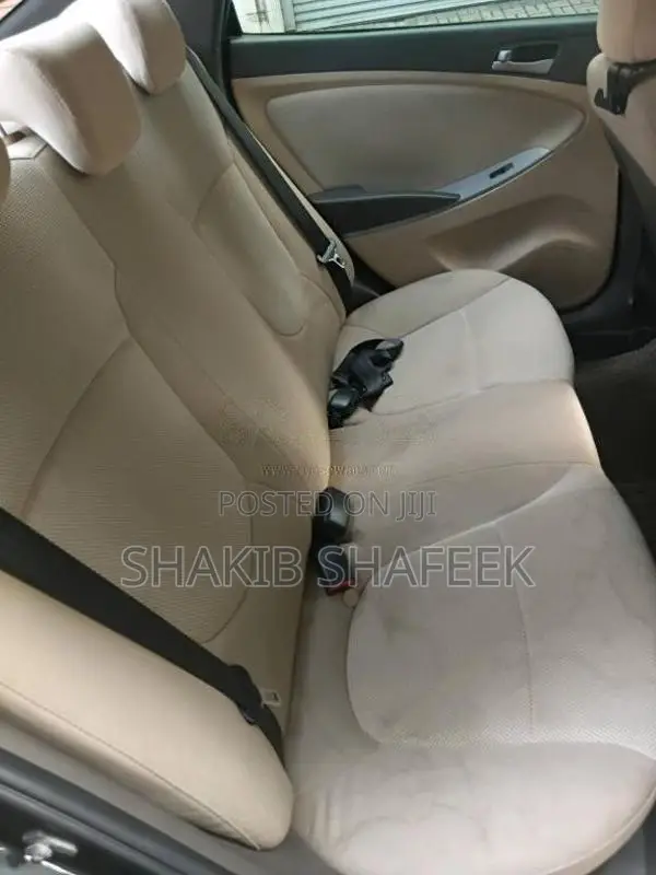 Hyundai Accent 2012 Car (Used)