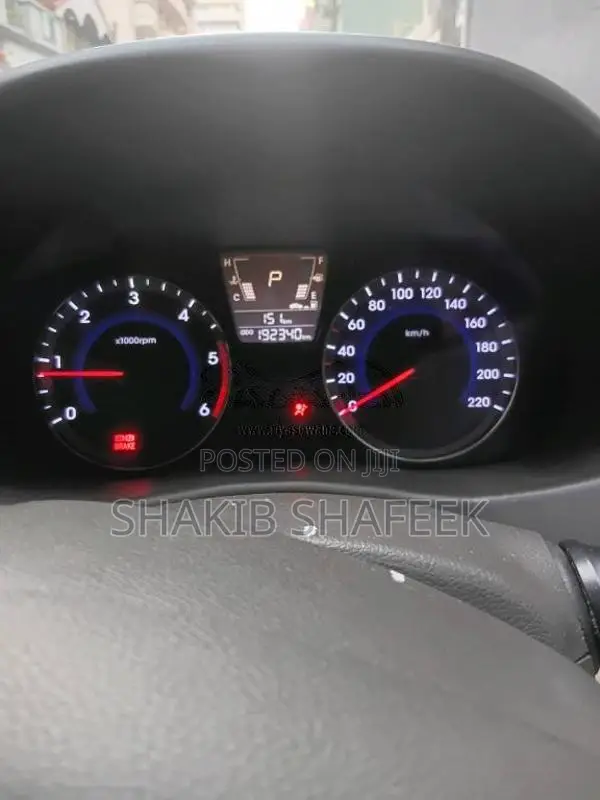 Hyundai Accent 2012 Car (Used)