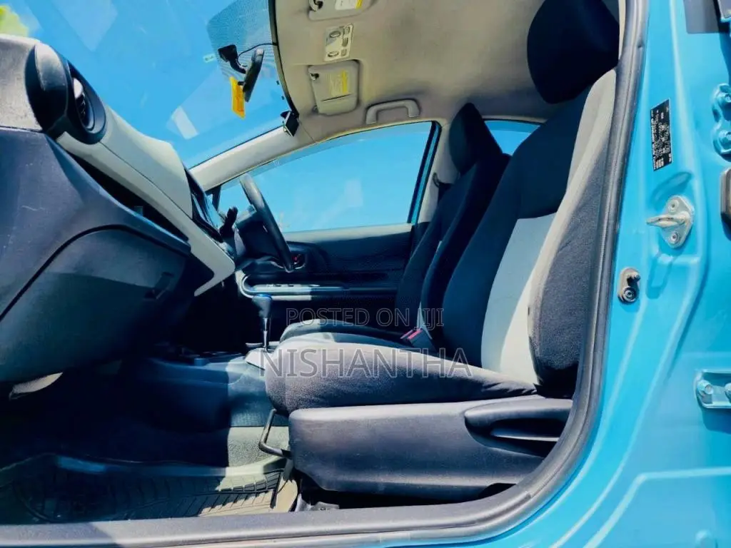 Toyota Aqua S Grade 2013 Car (Used)