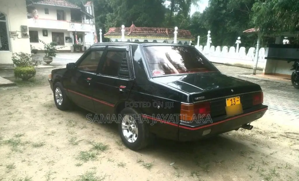 Mitsubishi Lancer Box 1982 Car (Used)