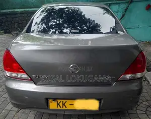 Nissan Sunny 2010 Car (Used)