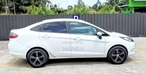 Ford Fiesta Sedan 2014 Car (Used)
