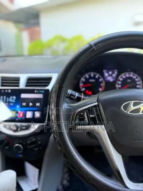 Hyundai Accent 2013 Car (Used)