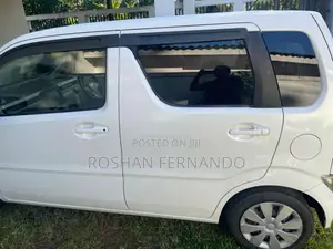 Suzuki Wagon R FX 2018 Car (Used)