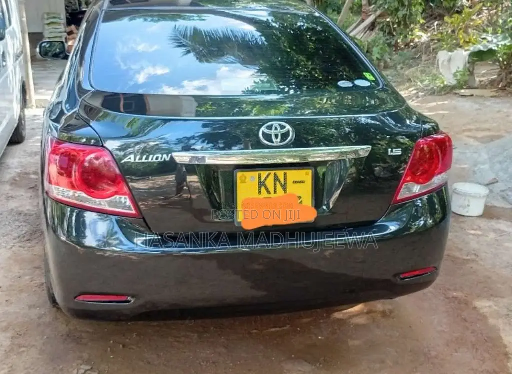 Toyota Allion 2010 Car (Used)