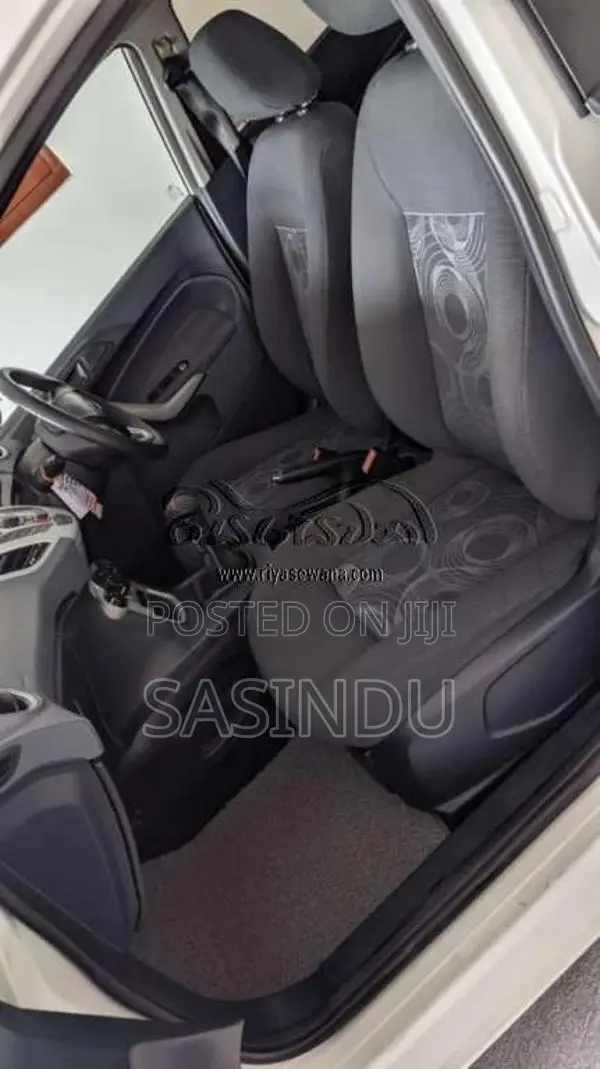 Ford Fiesta Sedan 2014 Car (Used)