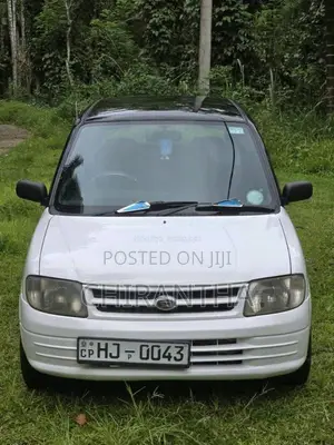 Daihatsu Mira 2002 Car (Used)