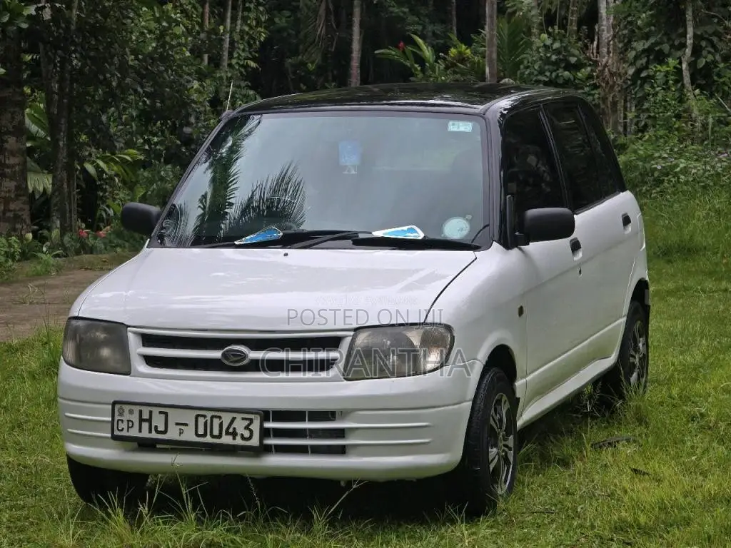 Daihatsu Mira 2002 Car (Used)