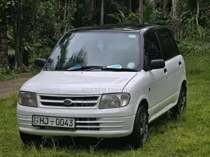Daihatsu Mira 2002 Car (Used)