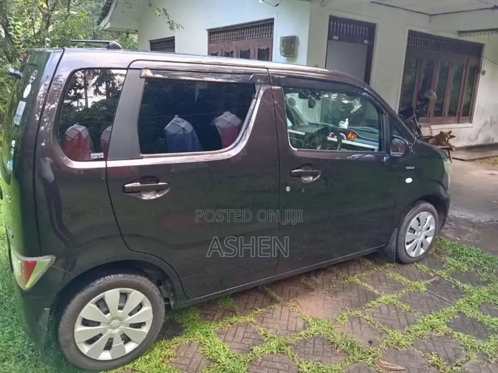 Suzuki Wagon R FX 2018 Car (Used)
