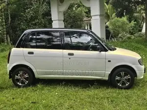 Daihatsu Mira 2002 Car (Used)