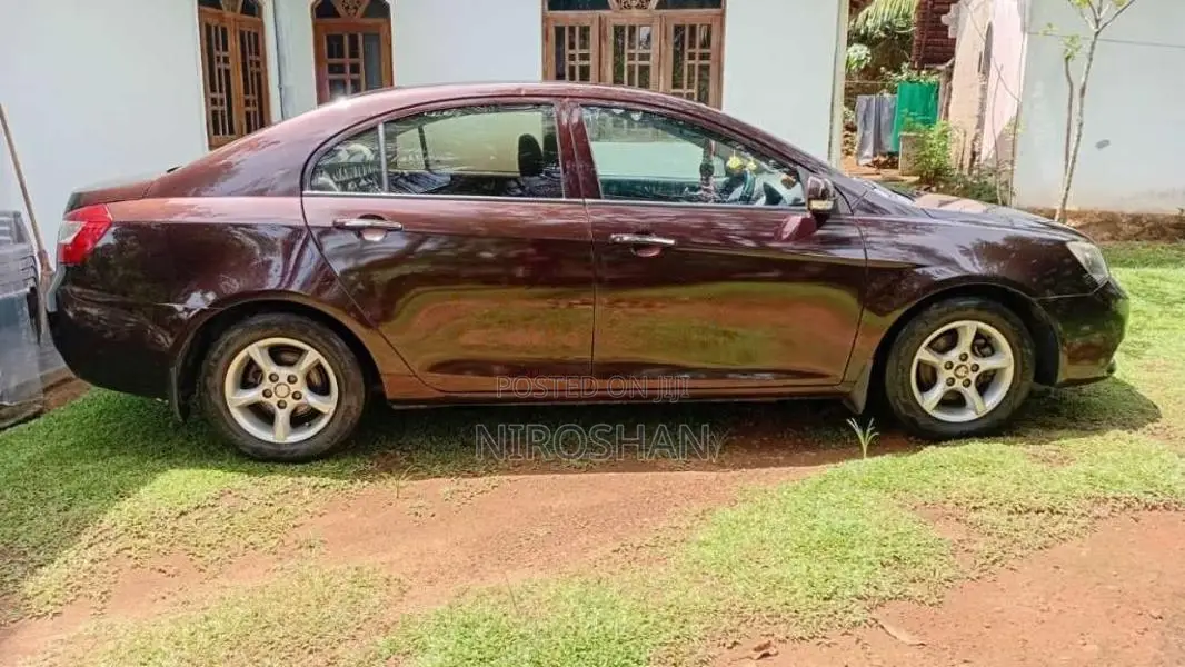 Micro Emgrand 2016 Car (Used)