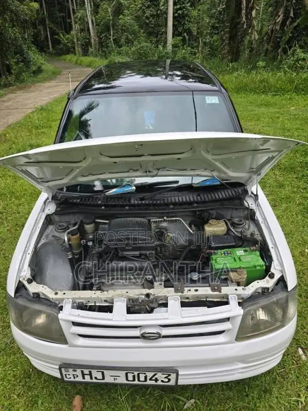 Daihatsu Mira 2002 Car (Used)